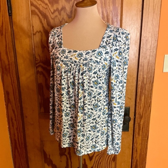 Lucky Brand Feminine Floral Peasant Top - Picture 10 of 11